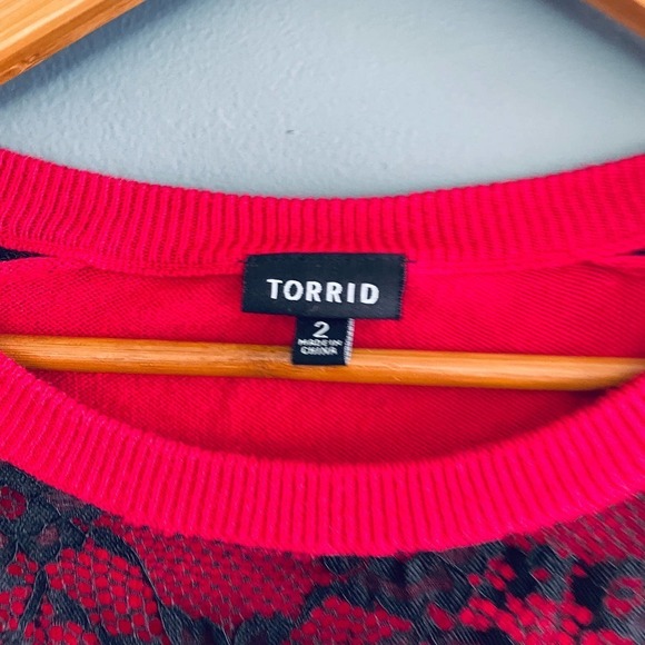 Torrid Lace Yoke Sweater 2 2XL Red Black Women's Pullover - Picture 4 of 5